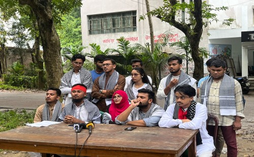 চাকসু নির্বাচন: ভিপি-জিএস-এজিএস ছাড়া “ভয়েস অব সিইউ”র স্বতন্ত্র সম্পাদকীয় প্যানেল ঘোষণা