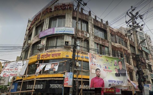 কাজীর দেউড়ির জামান হোটেলকে ১৫ হাজার টাকা জরিমানা