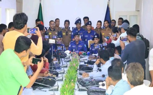 নরসিংদীতে কিশোরী হত্যার রহস্য উদঘাটন, সৎ পিতার স্বীকারোক্তি