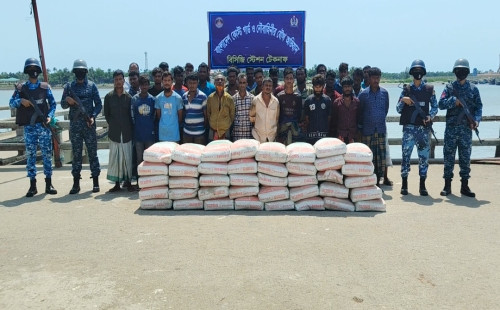 মায়ানমারে পাচারকালে ১৬ লাখ টাকার সিমেন্ট জব্দ, ৩৩ পাচারকারী আটক